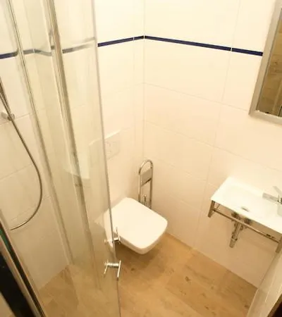 Mini-hôtel Zabytkowy Dom Latarnikow Hel