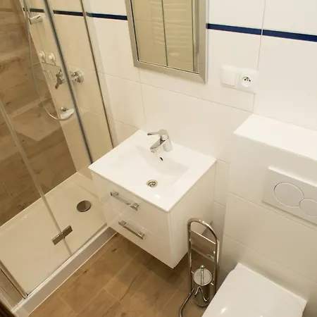 Zabytkowy Dom Latarnikow Mini-hôtel *