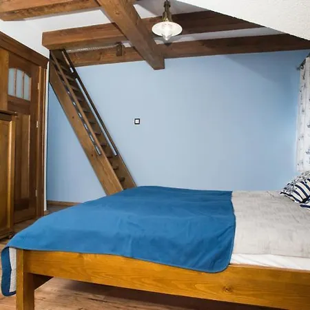 Zabytkowy Dom Latarnikow Mini-hôtel Hel