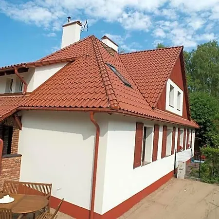 Zabytkowy Dom Latarnikow Hel