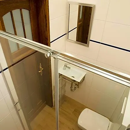 Zabytkowy Dom Latarnikow Mini-hôtel *