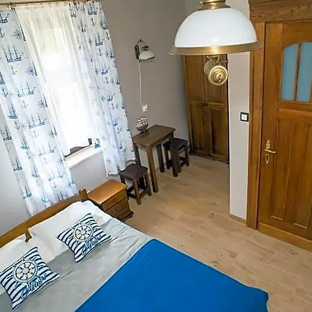 Mini-hôtel Zabytkowy Dom Latarnikow Hel
